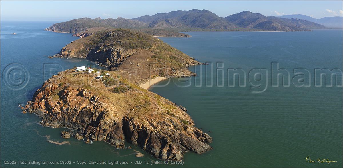 Peter Bellingham Photography Cape Cleveland Lighthouse - QLD T2 (PBH4 00 15192)